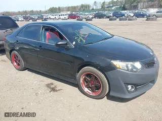 2014 Toyota Camry L with VIN 4T1BF1FK5EU466685, listed as a IAAI auction lot 42040366 with 114,019 mi miles. Bid and sale history available at carsss.com. Image 13.