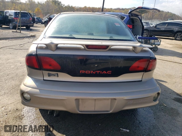 2002 Pontiac Sunfire SE z VIN 1G2JB524327349633, wystawiony jako Copart lot #77403974 z przebiegiem 157 610 mil mil oraz Szkoda całkowita • Salvage title. Historia ofert i sprzedaży dostępna na DreamBid. Obrazek 6.