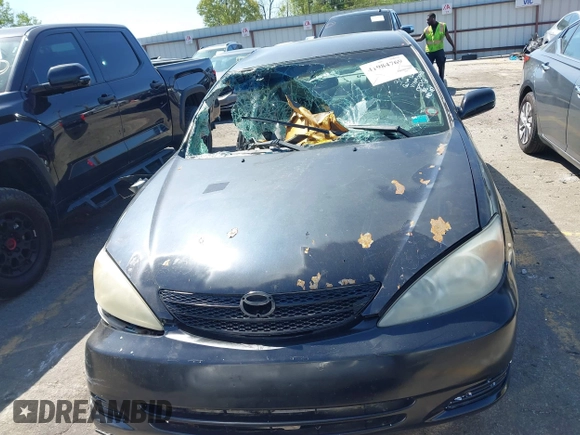 2004 Toyota Camry LE with VIN 4T1BE32K54U270040, listed as a IAAI auction lot 41984769 with Not provided miles and . Bid and sale history available at DreamBid. Image 12.