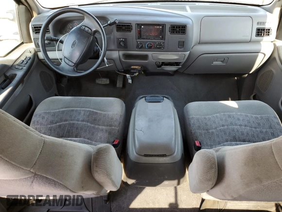 1999 Ford F-350 XL с VIN 1FTSW31F4XEC54688, выставлен на аукционе Copart как лот 62053925 с пробегом 196 767 миль миль и Списание • Salvage title. История ставок и продаж доступна на DreamBid. Изображение 8.
