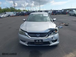 2015 Honda Accord Sedan Sport with VIN 1HGCR2F53FA060487, listed as a IAAI auction lot 41350122 with 153,940 mi miles. Bid and sale history available at carsss.com. Image 13.