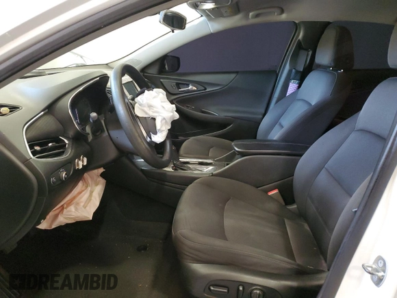 2018 Chevrolet Malibu LT with VIN 1G1ZD5STXJF131590, listed as a Copart auction lot 54821465 with 151,134 mi miles and Clean Title. Bid and sale history available at DreamBid. Image 7.
