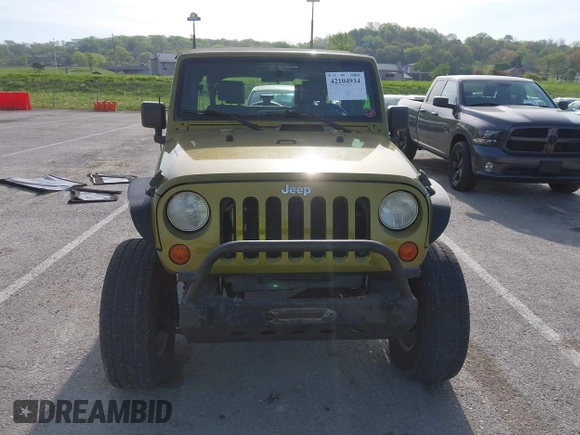 2007 Jeep Wrangler Unlimited Sahara with VIN 1J4GA59177L182593, listed as a IAAI auction lot 42104934 with 158,990 mi miles and . Bid and sale history available at DreamBid. Image 12.