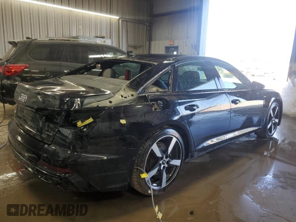 2020 Audi A6 Premium Plus z VIN WAUL2AF22LN076992, wystawiony jako Copart lot #70407784 z przebiegiem 37 853 mil mil oraz Szkoda całkowita • Salvage title. Historia ofert i sprzedaży dostępna na DreamBid. Obrazek 3.