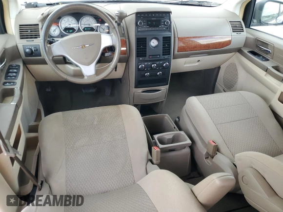 2008 Chrysler Town & Country LX with VIN 2A8HR44H28R766600, listed as a Copart auction lot 52558705 with 173,701 mi miles and Salvage Title. Bid and sale history available at carsss.com. Image 8.