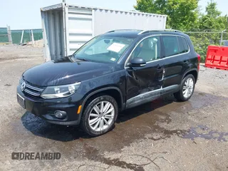 2012 Volkswagen Tiguan SE z VIN WVGBV7AX1CW548133, wystawiony jako IAAI lot #42403164 z przebiegiem 139 083 mil mil oraz . Historia ofert i sprzedaży dostępna na DreamBid. Obrazek 17.