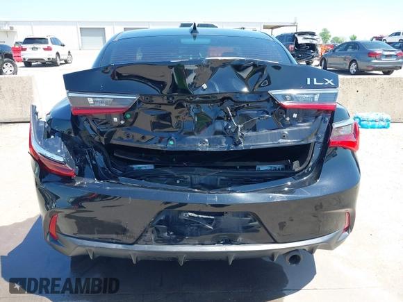 2019 Acura ILX Premium z VIN 19UDE2F70KA008102, wystawiony jako IAAI lot #41974086 z przebiegiem 134 589 mil mil oraz . Historia ofert i sprzedaży dostępna na DreamBid. Obrazek 17.