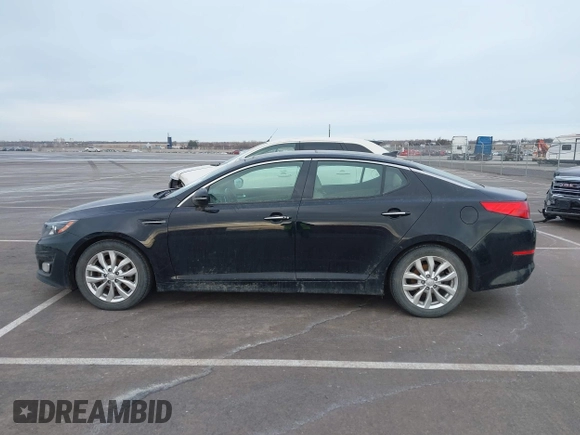 2015 Kia Optima EX with VIN 5XXGN4A78FG363351, listed as a IAAI auction lot 41829791 with 126,501 mi miles. Bid and sale history available at carsss.com. Image 14.