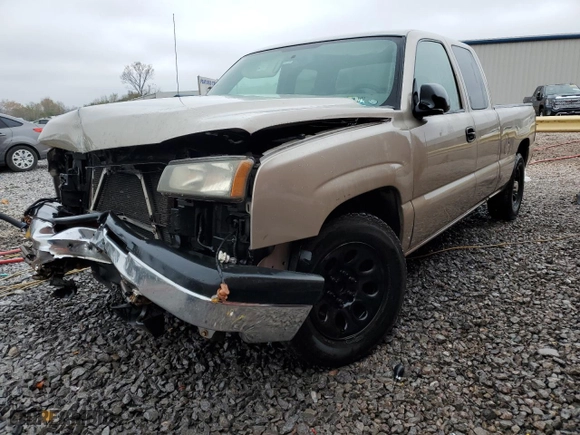 2006 Chevrolet Silverado 1500 LS with VIN 1GCEC19X86Z137517, listed as a Copart auction lot 82598584 with 170,142 mi miles and Salvage Title. Bid and sale history available at carsss.com. Image 1.