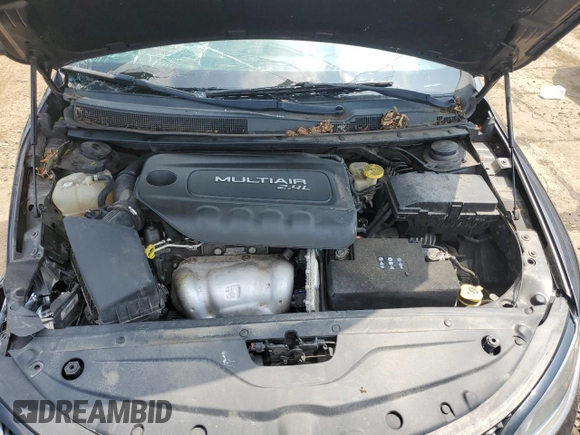 2015 Chrysler 200 S with VIN 1C3CCCBB8FN759936, listed as a Copart auction lot 62585775 with 116,487 mi miles and Clean title. Bid and sale history available at DreamBid. Image 11.