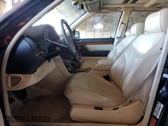 1994 Mercedes-Benz S with VIN WDBGA51E9RA172939, listed as a Copart auction lot 79572884 with 86,315 mi miles and Clean Title. Bid and sale history available at DreamBid. Image 7.