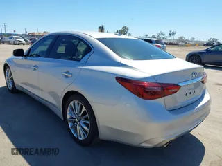 2018 Infiniti Q50 Luxe z VIN JN1EV7AP5JM592164, wystawiony jako IAAI lot #42237910 z przebiegiem 39 553 mil mil oraz . Historia ofert i sprzedaży dostępna na DreamBid. Obrazek 3.