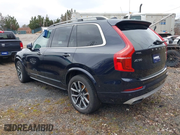 2016 Volvo XC90 T6 Momentum with VIN YV4A22PK5G1061802, listed as a IAAI auction lot 38577183 with 109,291 mi miles. Bid and sale history available at carsss.com. Image 3.