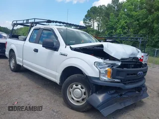 2018 Ford F-150 XL with VIN 1FTEX1CB5JFE55932, listed as a IAAI auction lot 42298917 with 143,923 mi miles and . Bid and sale history available at DreamBid. Image 1.