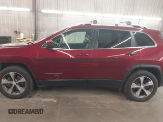 2019 Jeep Cherokee Limited с VIN 1C4PJMDX1KD126213, выставлен на аукционе IAAI как лот 42002843 с пробегом 37 899 миль миль и . История ставок и продаж доступна на DreamBid. Изображение 15.