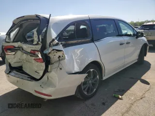 2022 Honda Odyssey Touring with VIN 5FNRL6H8XNB501482, listed as a Copart auction lot 52148875 with 32,568 mi miles and Salvage title. Bid and sale history available at DreamBid. Image 3.