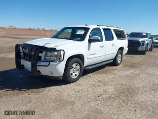 2007 Chevrolet Suburban LS with VIN 1GNFC16097J174837, listed as a IAAI auction lot 41759926 with 217,309 mi miles. Bid and sale history available at carsss.com. Image 18.