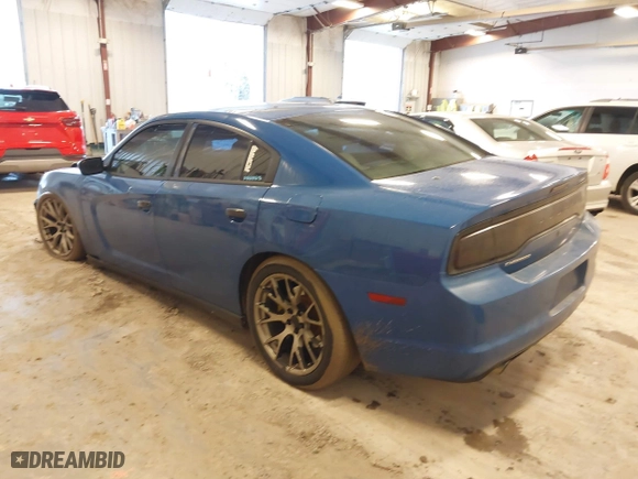 2014 Dodge Charger Police with VIN 2C3CDXAT5EH218901, listed as a IAAI auction lot 41723531 with 216,643 mi miles. Bid and sale history available at carsss.com. Image 3.
