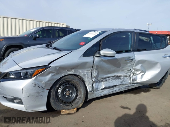 2022 Nissan LEAF S with VIN 1N4AZ1BV1NC562090, listed as a IAAI auction lot 41098541 with 22,931 mi miles and . Bid and sale history available at DreamBid. Image 6.