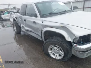 2001 Dodge Dakota Sport с VIN 1B7GG22N31S316805, выставлен на аукционе IAAI как лот 42114986 с пробегом 91 402 миль миль и . История ставок и продаж доступна на DreamBid. Изображение 6.