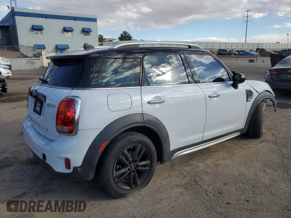 2017 MINI Countryman Cooper z VIN WMZYS7C38H3B62595, wystawiony jako Copart lot #45991465 z przebiegiem 114 430 mil mil oraz Szkoda całkowita • Salvage title. Historia ofert i sprzedaży dostępna na DreamBid. Obrazek 3.