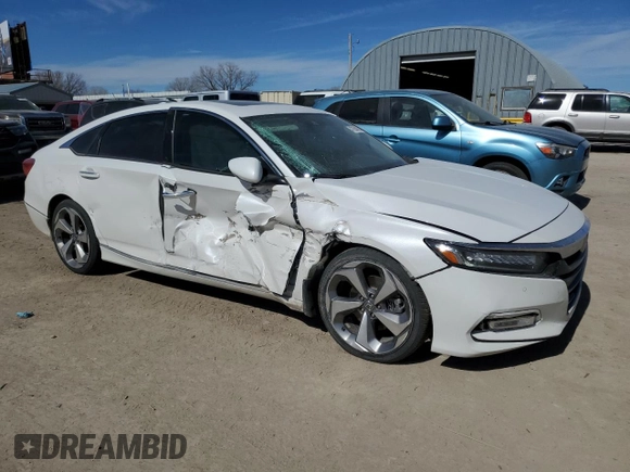 2019 Honda Accord Touring z VIN 1HGCV2F97KA028859, wystawiony jako Copart lot #47050995 z przebiegiem 110 001 mil mil oraz Szkoda całkowita • Salvage title. Historia ofert i sprzedaży dostępna na DreamBid. Obrazek 4.