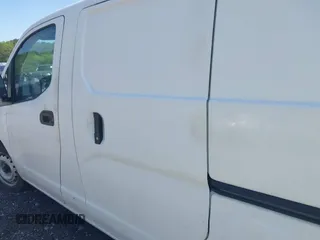 2017 Chevrolet City Express Cargo LS with VIN 3N63M0YN0HK705738, listed as a IAAI auction lot 42104563 with 153,181 mi miles and . Bid and sale history available at DreamBid. Image 6.
