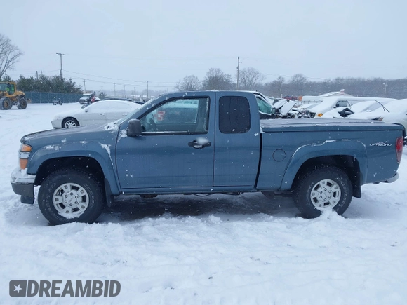 2006 GMC Canyon SLE Z71 z VIN 1GTDS196568168235, wystawiony jako IAAI lot #41399545 z przebiegiem 119 533 mil mil oraz . Historia ofert i sprzedaży dostępna na DreamBid. Obrazek 14.