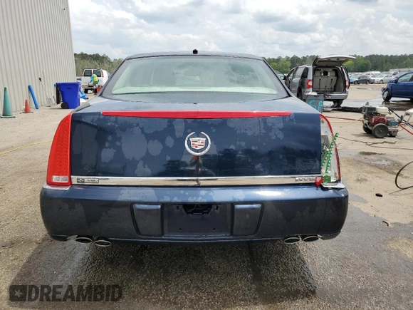 2008 Cadillac DTS 1SC z VIN 1G6KD57Y88U174251, wystawiony jako Copart lot #53309195 z przebiegiem 71 103 mil mil oraz Szkoda całkowita • Salvage title. Historia ofert i sprzedaży dostępna na DreamBid. Obrazek 6.