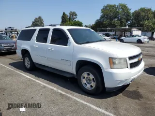 2014 Chevrolet Suburban LT with VIN 1GNSKJE79ER112840, listed as a Copart auction lot 64709074 with Not Provided miles and Salvage Title. Bid and sale history available at DreamBid. Image 4.