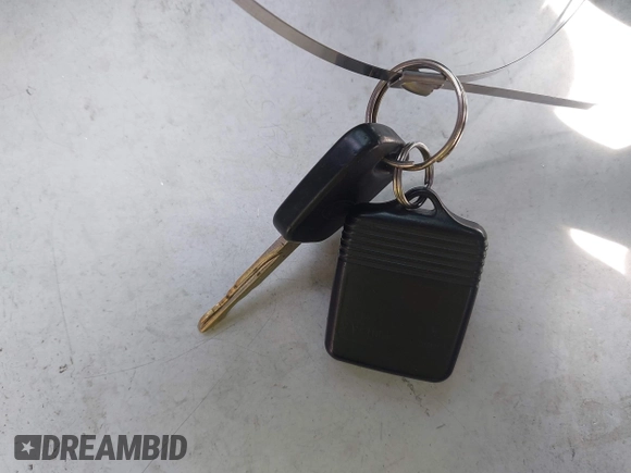 2000 Ford Explorer XLS с VIN 1FMZU72XXYUB20077, выставлен на аукционе IAAI как лот 42744904 с пробегом 149 319 миль миль и . История ставок и продаж доступна на DreamBid. Изображение 11.
