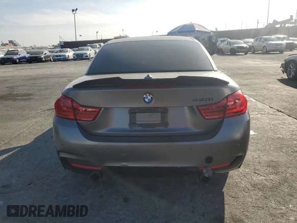 2018 BMW 4 Series 440i with VIN WBA4Z5C56JEA32922, listed as a Copart auction lot 85752364 with 31,105 mi miles and Salvage title. Bid and sale history available at DreamBid. Image 6.