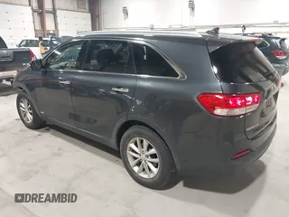 2017 Kia Sorento LX with VIN 5XYPGDA38HG250523, listed as a IAAI auction lot 41965678 with 100,794 mi miles. Bid and sale history available at carsss.com. Image 3.