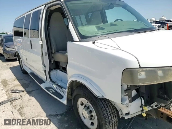 2013 Chevrolet Express Passenger LT with VIN 1GAZG1FG0D1189819, listed as a Copart auction lot 51945455 with 101,364 mi miles and Salvage title. Bid and sale history available at DreamBid. Image 15.