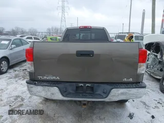 2010 Toyota Tundra 4WD Truck with VIN 5TFCY5F13AX009786, listed as a IAAI auction lot 41354641 with 204,918 mi miles. Bid and sale history available at carsss.com. Image 16.