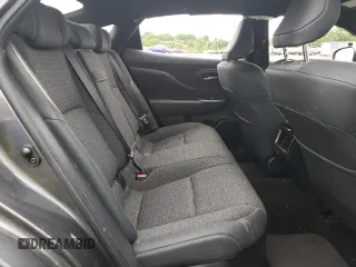 2024 Toyota Crown XLE z VIN JTDAAAAF7R3027265, wystawiony jako Copart lot #57978235 z przebiegiem 27 810 mil mil oraz Tytuł czysty. Historia ofert i sprzedaży dostępna na DreamBid. Obrazek 10.