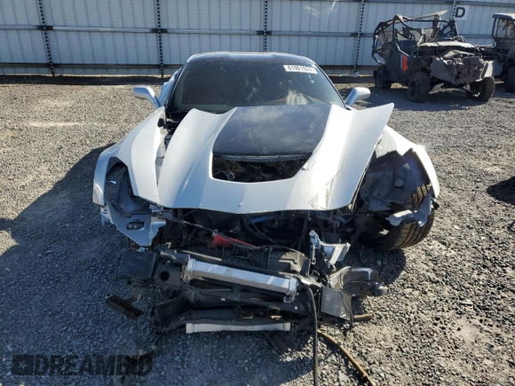 2015 Chevrolet Corvette Z06 3LZ with VIN 1G1YT2D64F5600013, listed as a Copart auction lot 81901924 with 0 mi miles and Salvage Title. Bid and sale history available at carsss.com. Image 5.