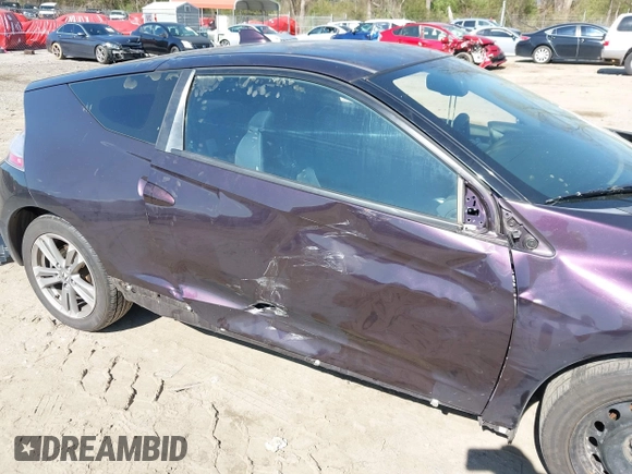2013 Honda CR-Z with VIN JHMZF1D48DS003911, listed as a IAAI auction lot 41886836 with 156,542 mi miles. Bid and sale history available at carsss.com. Image 6.