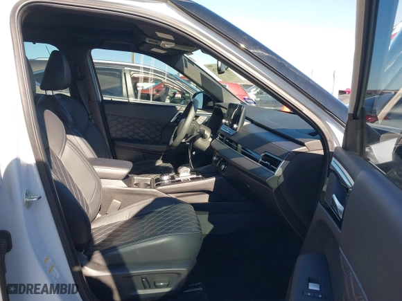 2023 Mitsubishi Outlander SEL with VIN JA4J3VA89PZ010619, listed as a IAAI auction lot 41414276 with 23,016 mi miles. Bid and sale history available at carsss.com. Image 5.