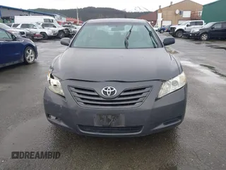 2008 Toyota Camry LE z VIN 4T1BE46KX8U762021, wystawiony jako IAAI lot #42072732 z przebiegiem 153 646 mil mil oraz . Historia ofert i sprzedaży dostępna na DreamBid. Obrazek 12.