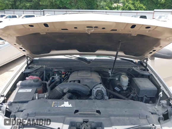 2007 Chevrolet Tahoe LT z VIN 1GNFC130X7R353412, wystawiony jako IAAI lot #42535108 z przebiegiem 78 497 mil mil oraz . Historia ofert i sprzedaży dostępna na DreamBid. Obrazek 10.