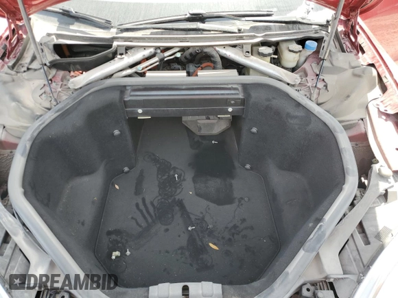 2014 Tesla Model S 60 with VIN 5YJSA1H13EFP30664, listed as a Copart auction lot 53142305 with 113,995 mi miles and Salvage Title. Bid and sale history available at DreamBid. Image 11.