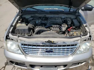 2005 Ford Explorer XLT with VIN 1FMZU73K25UA77935, listed as a Copart auction lot 60049375 with Not provided miles and Salvage title. Bid and sale history available at DreamBid. Image 12.