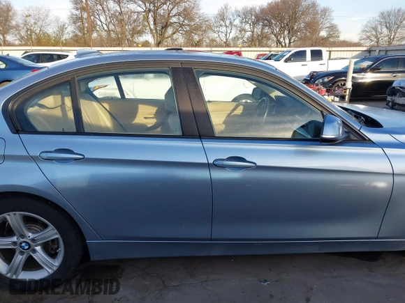 2013 BMW 3 Series 320i with VIN WBA3B1C56DK128089, listed as a IAAI auction lot 41332091 with 101,155 mi miles. Bid and sale history available at carsss.com. Image 12.