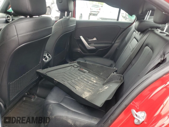 2019 Mercedes-Benz A 220 с VIN WDD3G4FB0KW021221, выставлен на аукционе Copart как лот 54312055 с пробегом 64 568 миль миль и Списание • Salvage title. История ставок и продаж доступна на DreamBid. Изображение 10.