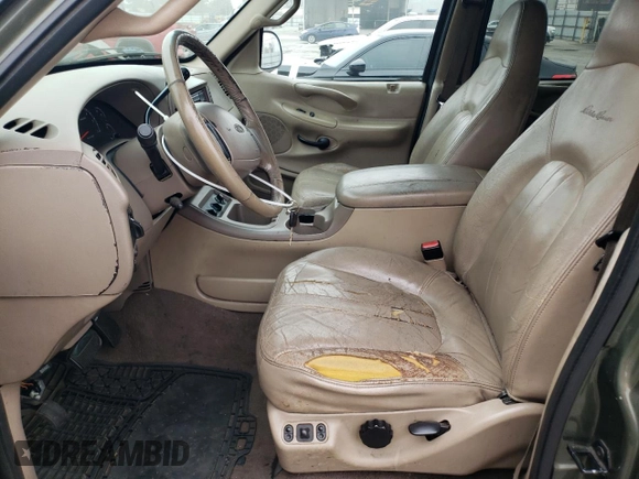 2001 Ford Expedition Eddie Bauer with VIN 1FMRU17L81LA85456, listed as a Copart auction lot 75678844 with 218,070 mi miles and Salvage title. Bid and sale history available at DreamBid. Image 7.
