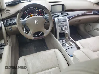 2011 Acura RL Technology with VIN JH4KB2F63BC000147, listed as a Copart auction lot 86130774 with 215,685 mi miles and Salvage Title. Bid and sale history available at DreamBid. Image 8.