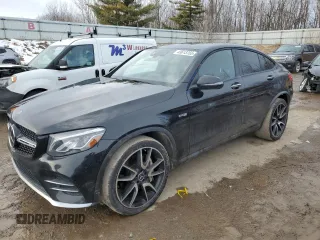 2019 Mercedes-Benz GLC with VIN WDC0J6EBXKF484389, listed as a Copart auction lot 43613755 with 86,197 mi miles and Clean Title. Bid and sale history available at carsss.com. Image 1.