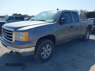 2013 GMC Sierra 1500 SLE z VIN 1GTR2VE74DZ105579, wystawiony jako IAAI lot #42101936 z przebiegiem 139 264 mil mil oraz . Historia ofert i sprzedaży dostępna na DreamBid. Obrazek 18.
