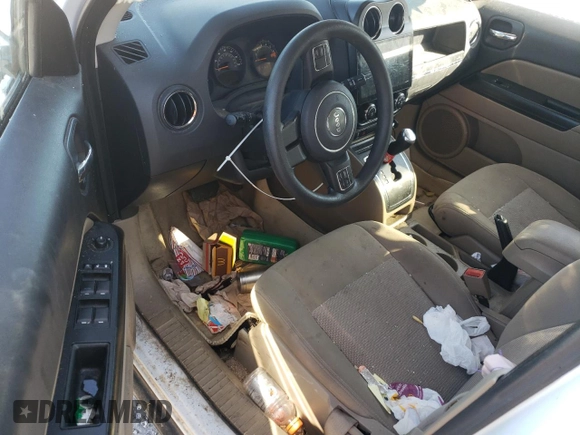 2014 Jeep Patriot Sport with VIN 1C4NJRBB8ED531095, listed as a Copart auction lot 52348895 with 204,785 mi miles and Clean Title. Bid and sale history available at carsss.com. Image 8.